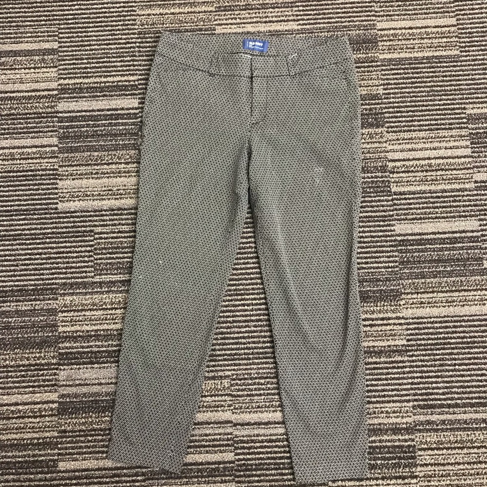 Mid-rise pixie pants